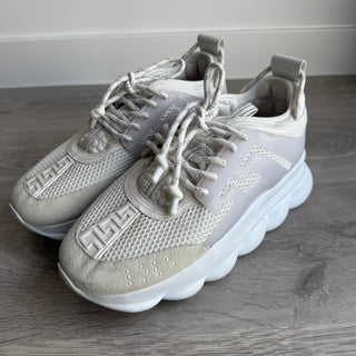 Baskets blanches semelle épaisse en forme de chaine Versace taille 44