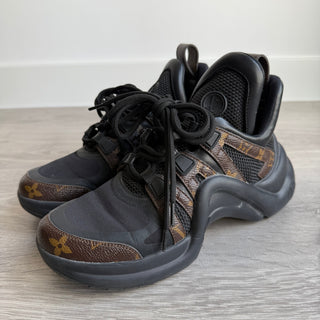 Baskets femme Louis Vuitton modèle Archlight taille 36,5 noires et toile monogramme
